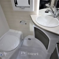 Caravan Caravelair Artica 490 (12)